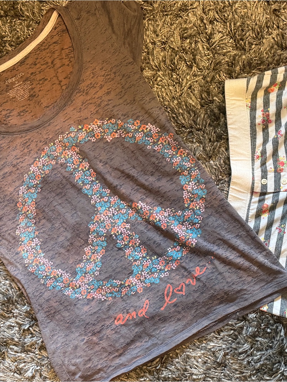 Xhilaration Gray Tee with Floral Peace Sign and Matching Short Sleepwear Set